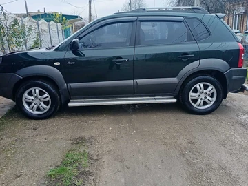 Авто Hyundai Tucson 2008 № 8321279
