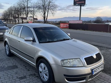 Авто Skoda Superb 2005 № 8321381