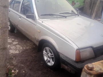 Авто Opel Ascona 1985 № 8321519