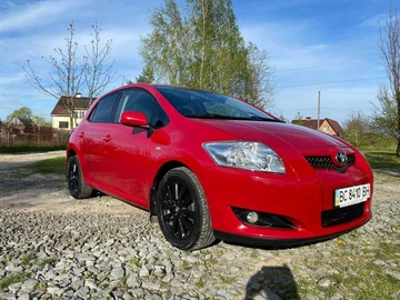Авто Toyota Auris 2007 № 8322036