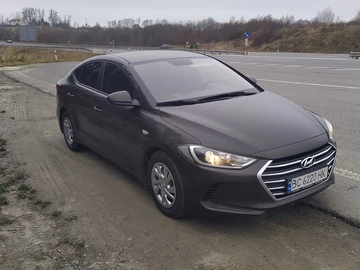 Авто Hyundai Elantra 2018 № 8322113