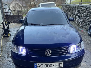 Авто Volkswagen Passat Sedan 1999 № 8322223