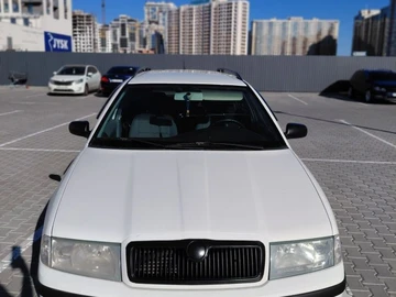 Авто Skoda Octavia 2002 № 8322532