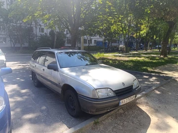 Авто Opel Omega 1987 № 8322572