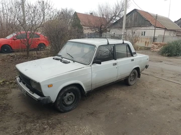 Авто ВАЗ 2105 1983 № 8322715
