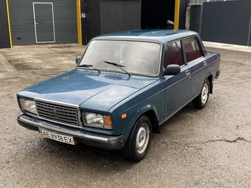 Авто ВАЗ 2107 2002 № 8323216