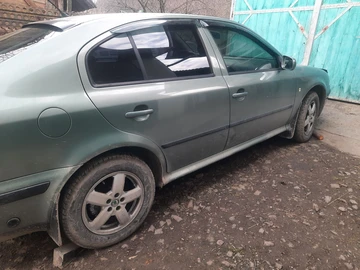 Авто Skoda Octavia 2002 № 8323228