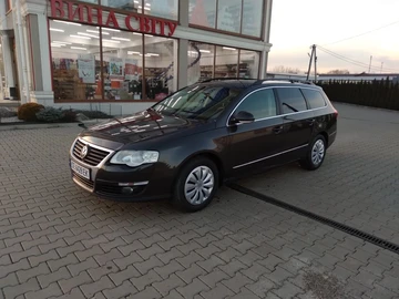 Авто Volkswagen Passat Variant 2009 № 8323247