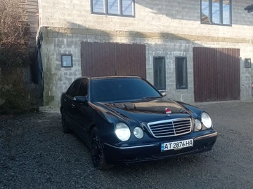 Авто Mercedes E Серия 2000 № 8323420