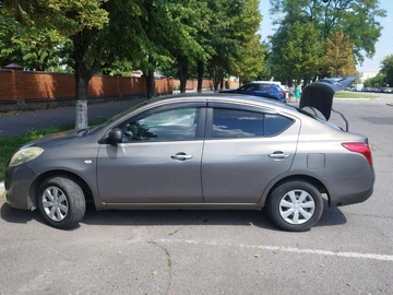 Авто Nissan Versa 2012 № 8323485