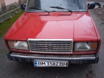 Авто ВАЗ 2107 1992 № 8323517