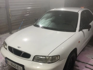 Авто Daewoo Nubira 1998 № 8323528