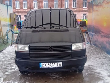Авто Volkswagen Transporter 1990 № 8323538