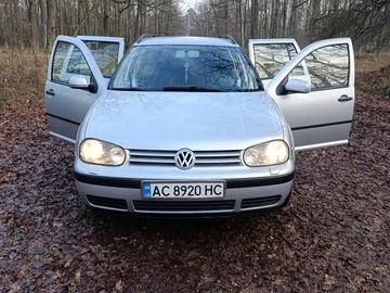 Авто Volkswagen Golf 2001 № 8323545
