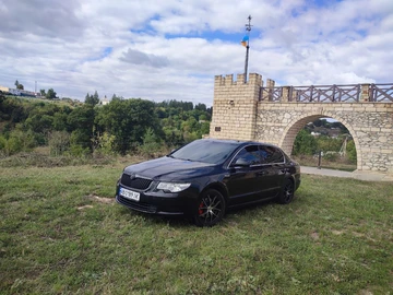 Авто Skoda Superb 2010 № 8323779