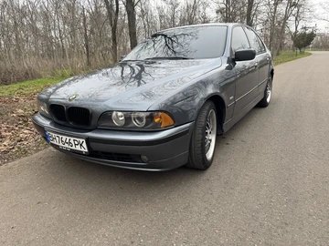 Авто BMW 5 Серия 1999 № 8323789