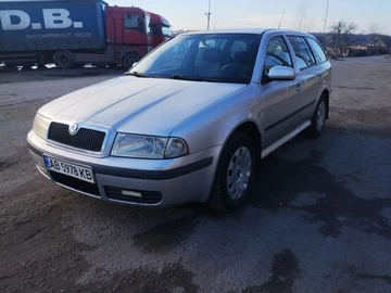 Авто Skoda Octavia 2004 № 8324042