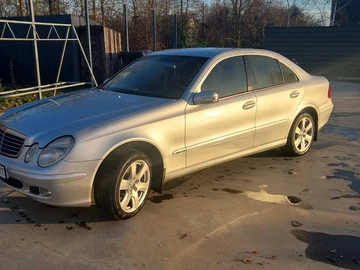 Авто Mercedes 220 2002 № 8324092