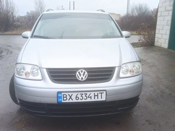 Авто Volkswagen Touran 2005 № 8324108