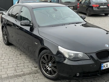 Авто BMW 5 Серия 2004 № 8324117