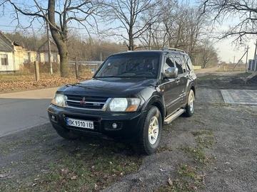 Авто Mitsubishi Pajero 2001 № 8324240