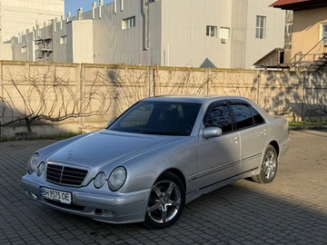 Авто Mercedes E Серия 2001 № 8324258