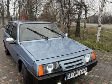 Авто ВАЗ 2109 1991 № 8324604