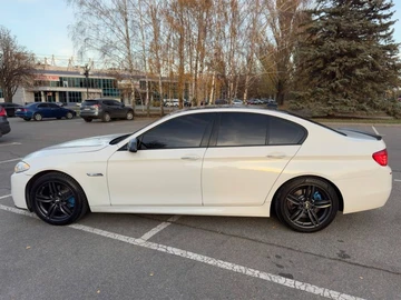 Авто BMW 5 Серия 2013 № 8324703