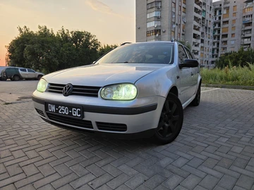 Авто Volkswagen Golf 2003 № 8324725