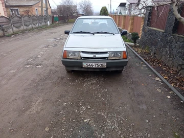 Авто ВАЗ 2109 1992 № 8324752