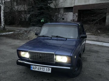 Авто ВАЗ 2107 2004 № 8324916