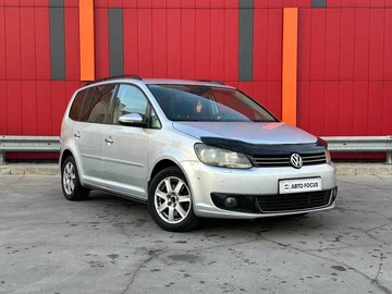 Авто Volkswagen Touran 2012 № 8324970