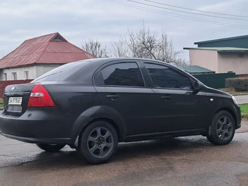 Авто Chevrolet Aveo 2007 № 8325128