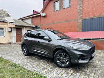 Авто Ford Kuga 2023 № 8325165