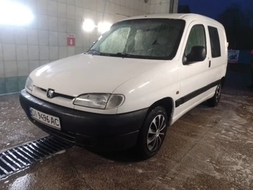 Авто Peugeot Partner 2001 № 8325300