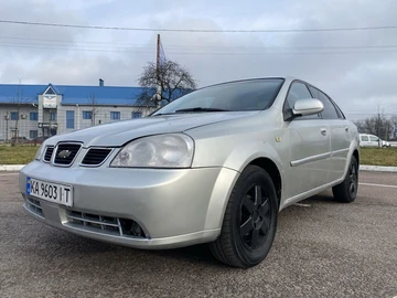 Авто Chevrolet Lacetti 2004 № 8325310