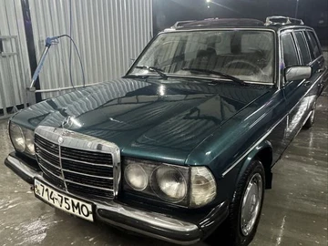 Авто Mercedes E Серия 1983 № 8325318