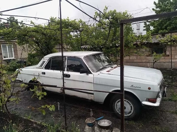 Авто ГАЗ 24 1980 № 8325513