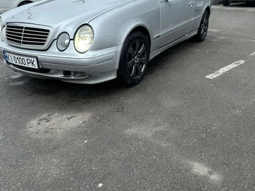 Авто Mercedes Clk Серия 2000 № 8325783