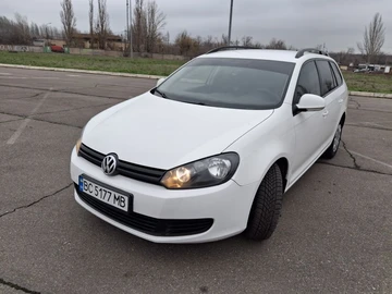 Авто Volkswagen Golf 2011 № 8325947