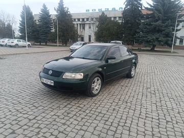 Авто Volkswagen Passat Sedan 1999 № 8325951