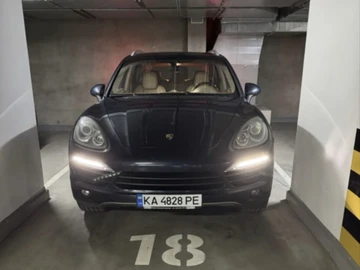 Авто Porsche Cayenne 2013 № 8325965