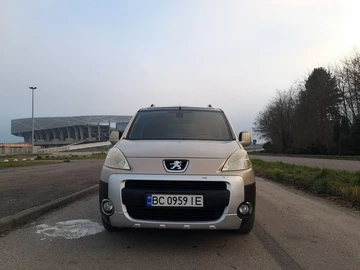 Авто Peugeot Partner 2010 № 8326027
