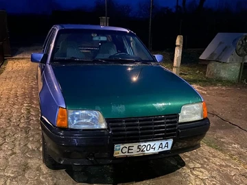 Авто Opel Kadett 1988 № 8326158