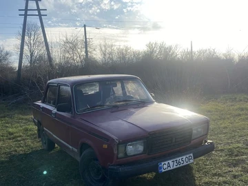 Авто ВАЗ 2107 1984 № 8326229