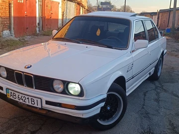 Авто BMW 3 Серия 1989 № 8326236