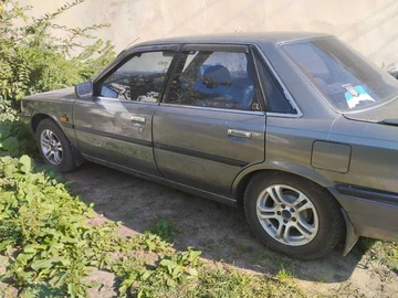 Авто Toyota Camry 1989 № 8326332