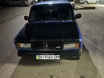 Авто ВАЗ 2107 1988 № 8326445
