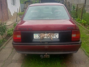 Авто Opel Vectra 1991 № 8326458