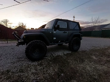Авто Jeep Wrangler 2010 № 8326873